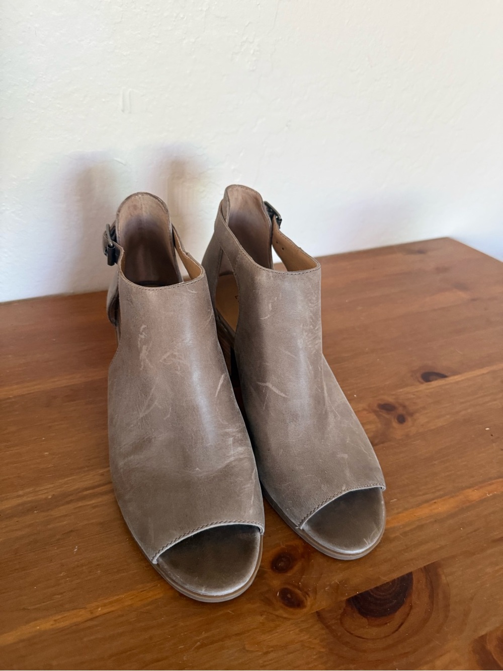 Lucky Brand Taupe Open-Toe Slingback Mule Heels